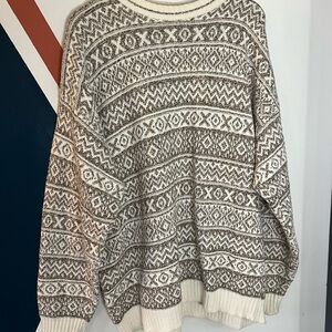 Vintage Grandpa bill blass Cream and Brown Patterned Men’s Sweater